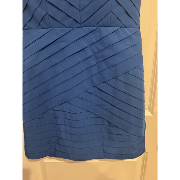Gianni Bini Royal Blue Pleated Body Con Mini Dress Size Medium - Picture 3 of 5